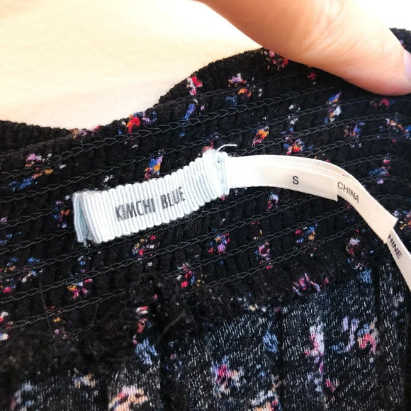 🍁UO Kimchi Blue Floral Bohemian Lace Soft Shorts - Picture 4 of 5